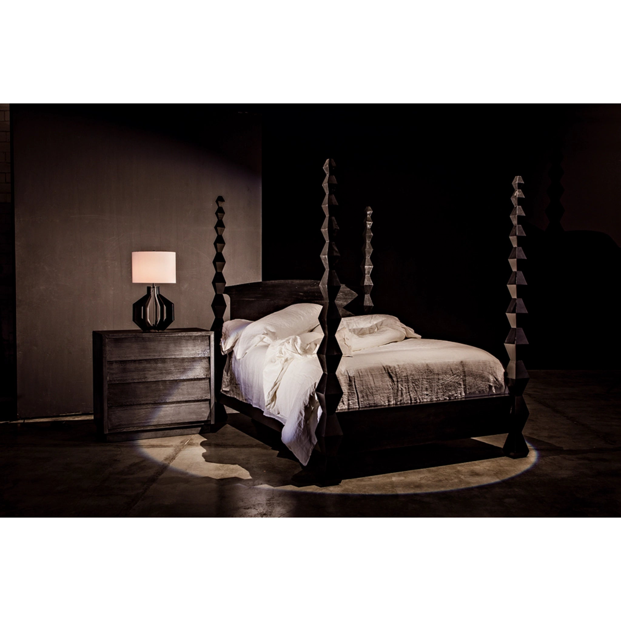 Brancusi Bed Queen In Hand Rubbed Black By Noir Gbed135Qhb 37