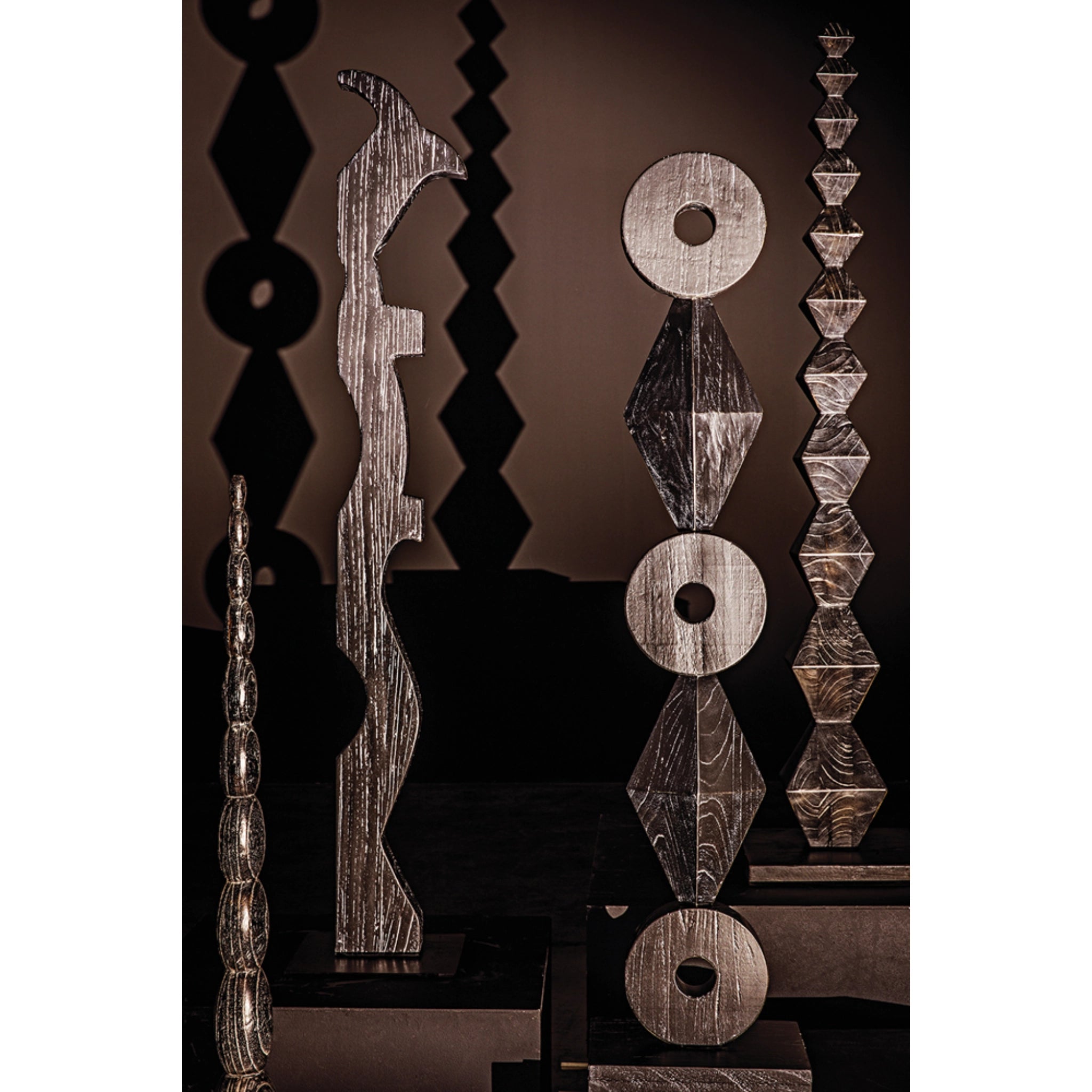 Freia Sculpture In Cinder Black By Noir Ac150Cb 10