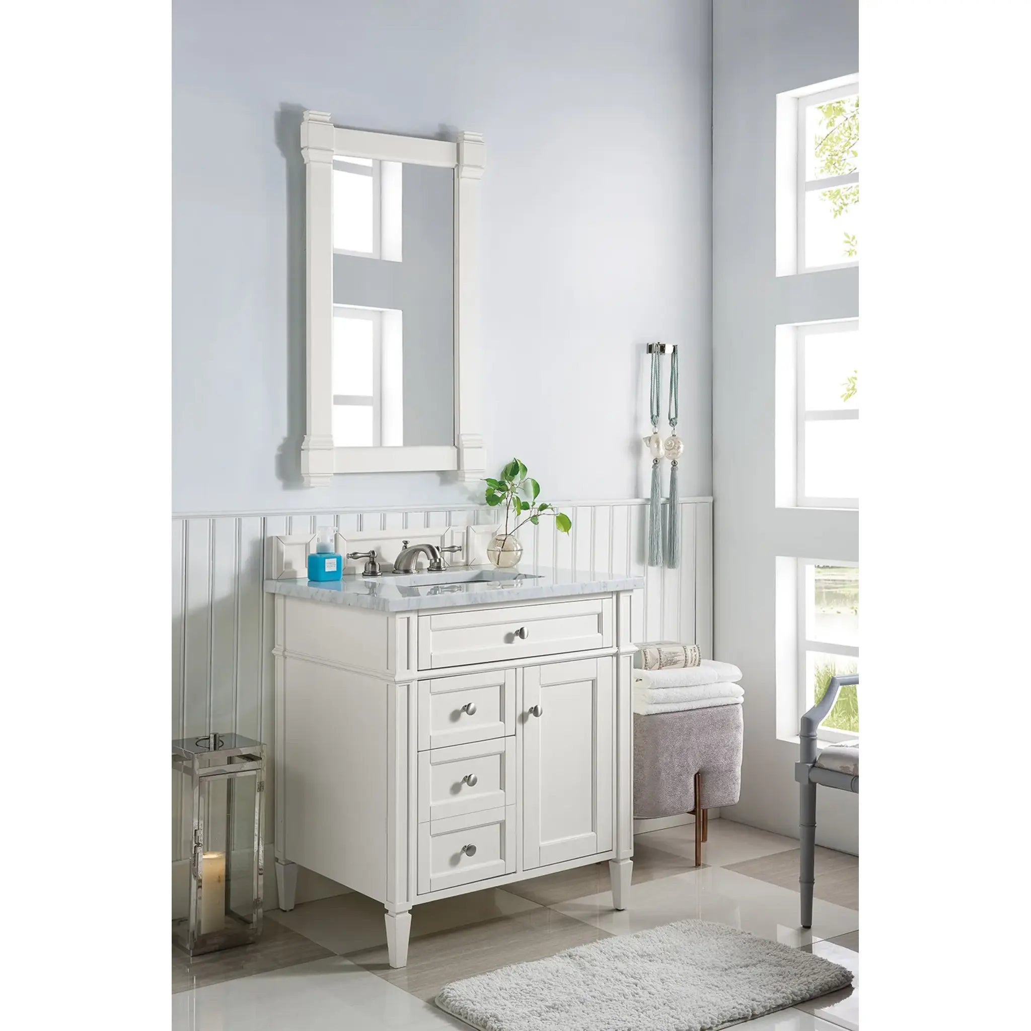 30" Brittany Single Vanity in Bright White-Carrara White Marble-8" Widespread image 2