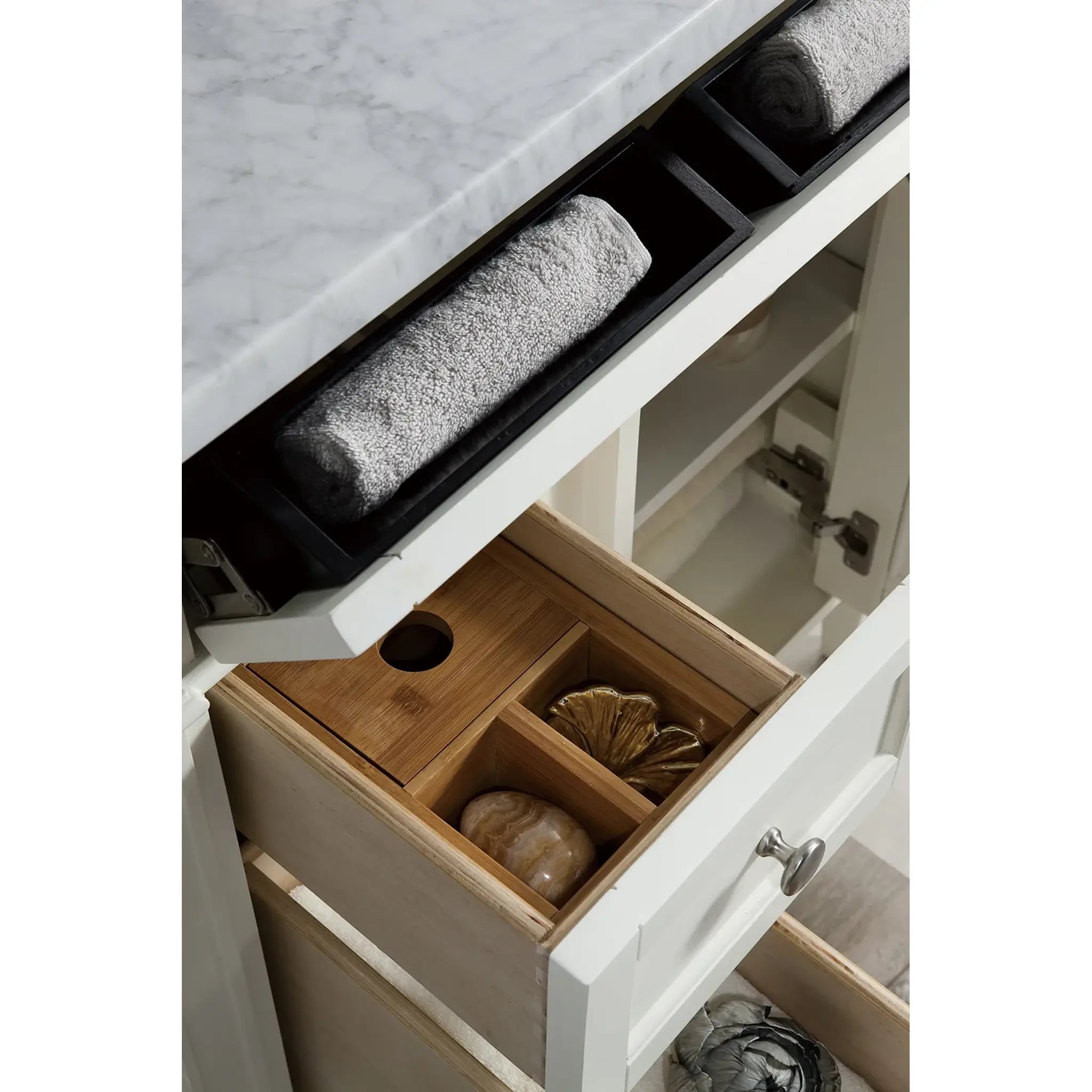 30" Brittany Single Vanity in Bright White-Carrara White Marble-8" Widespread image 5