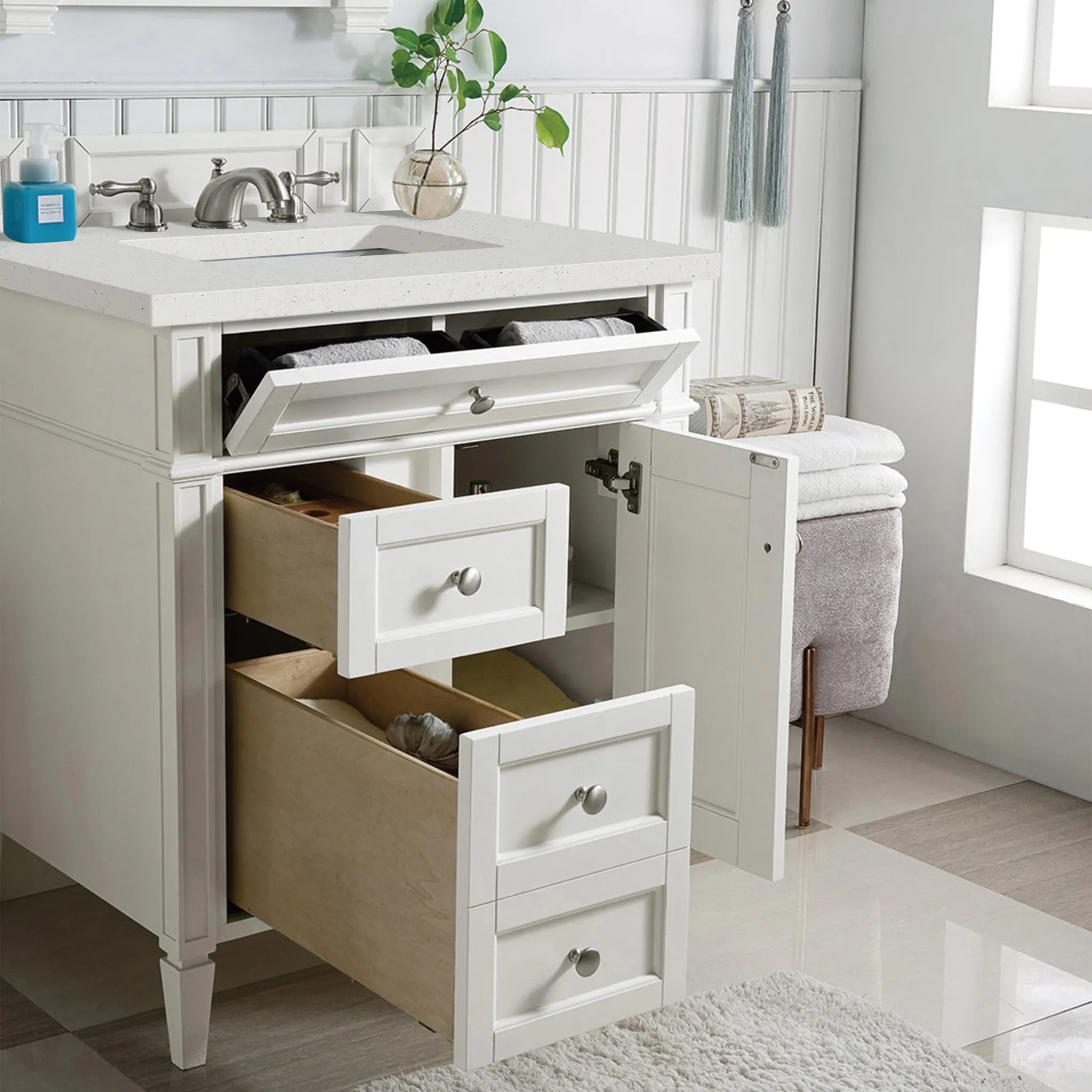 30" Brittany Single Vanity in Bright White-Lime Delight Silestone-8" Widespread image 3