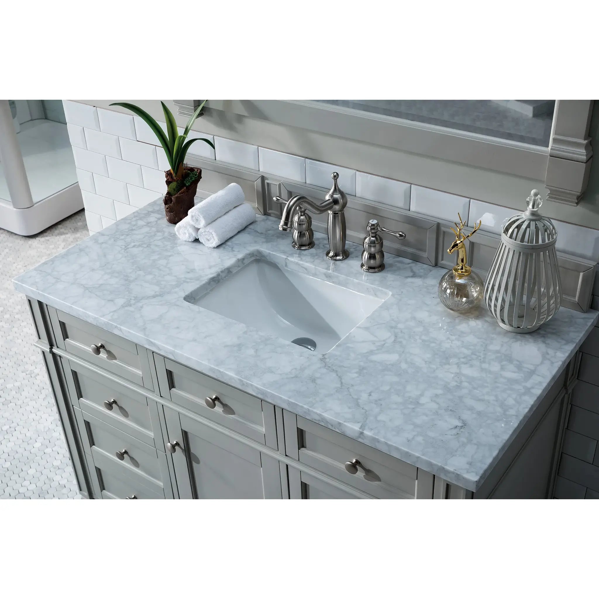 48" Brittany Single Vanity in Urban Gray-Carrara White Marble-8" Widespread image 4