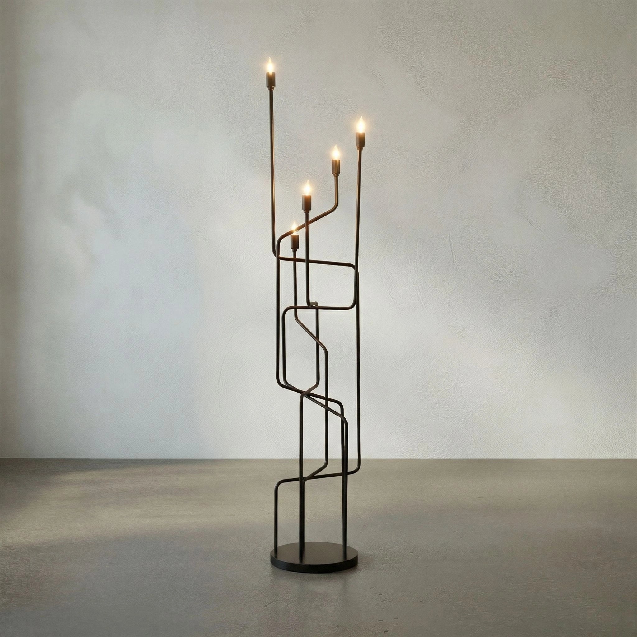 Noir Moriarty Floor Lamp - Thumbnail 4